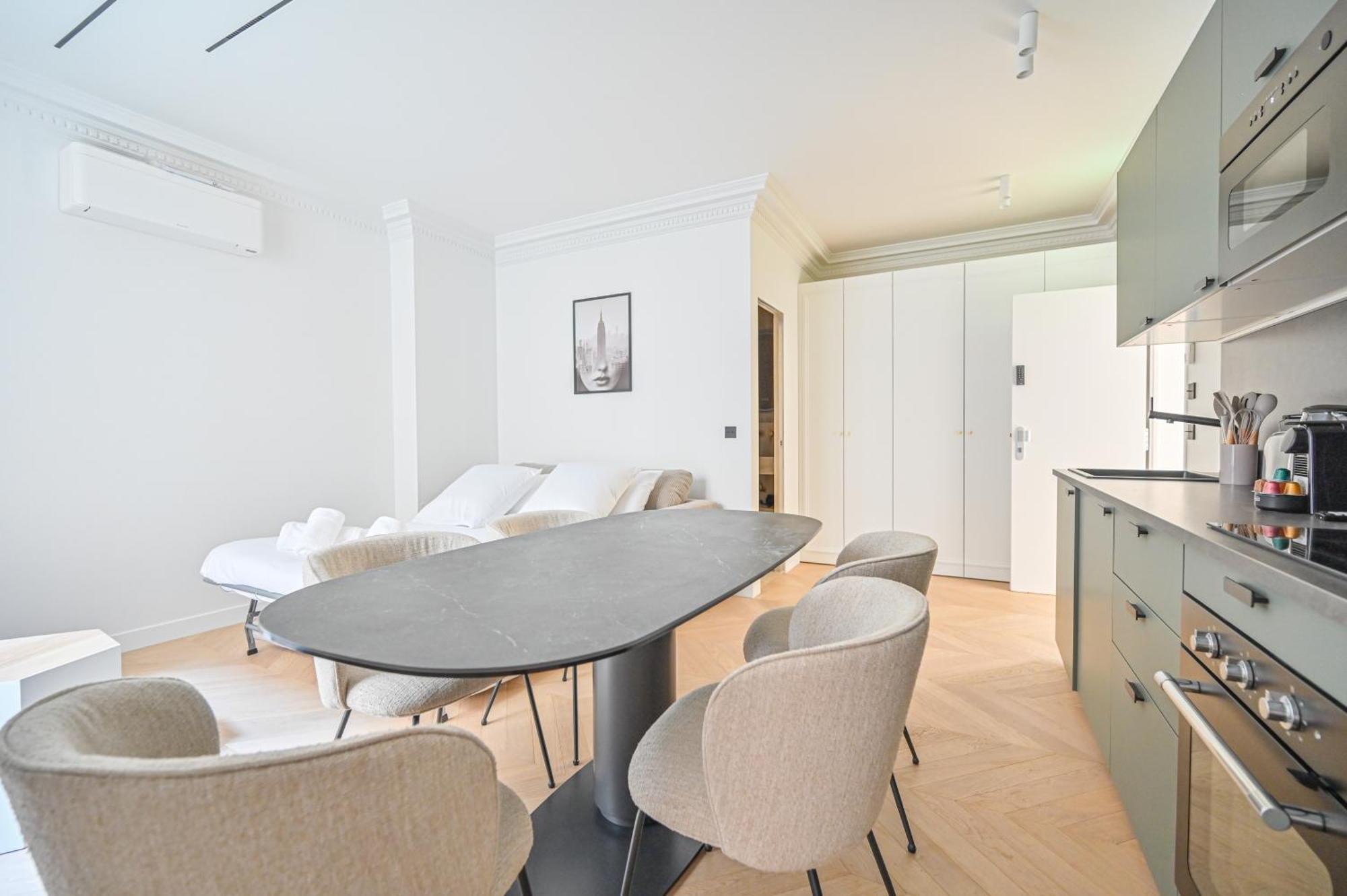 Sumptuous & Serene Parisian Flat Dış mekan fotoğraf