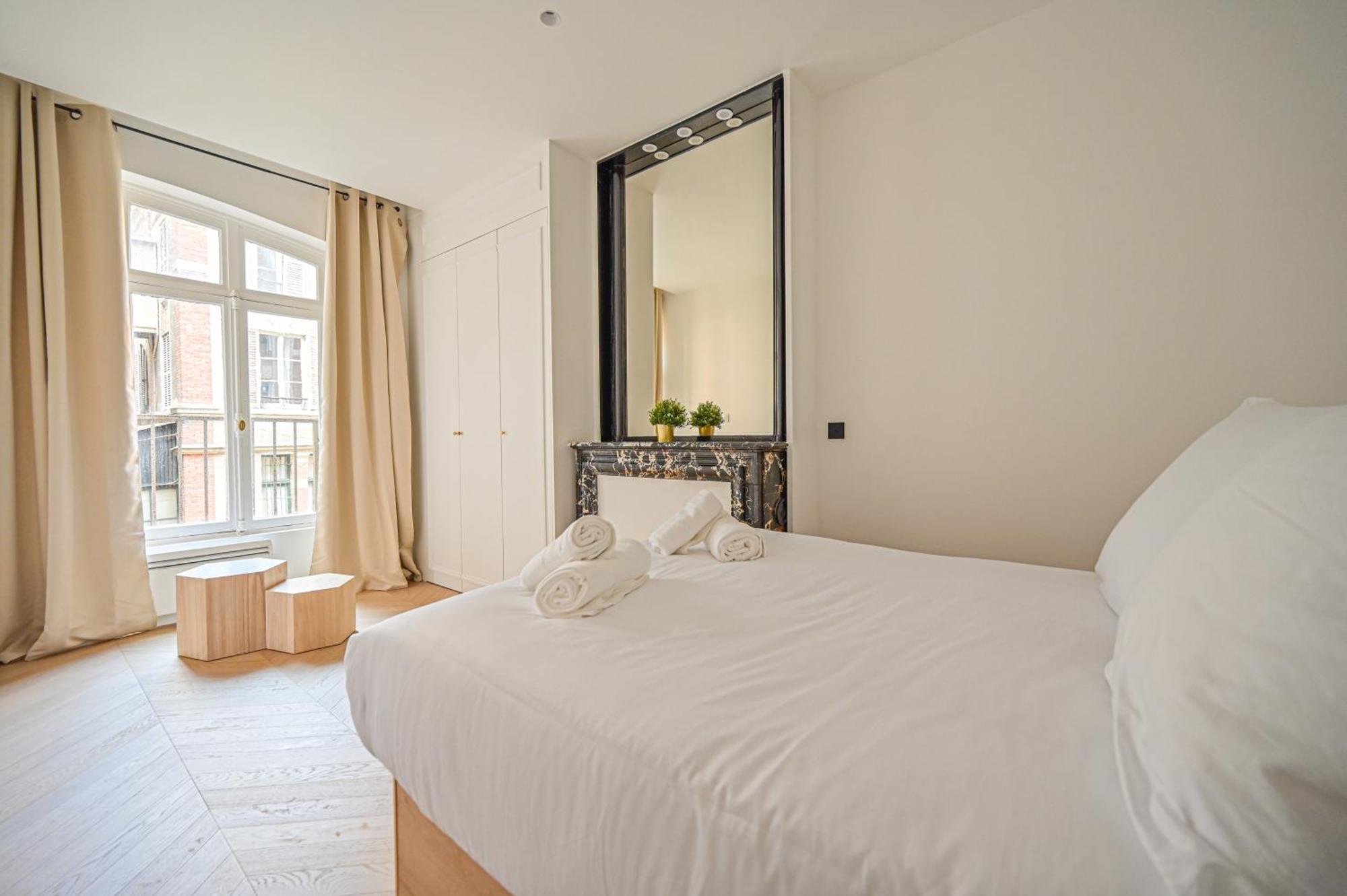 Sumptuous & Serene Parisian Flat Dış mekan fotoğraf
